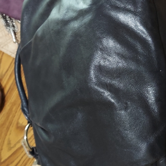 COPY - Prada black leather bag. VINTAGE in pristine condition - Picture 8 of 16